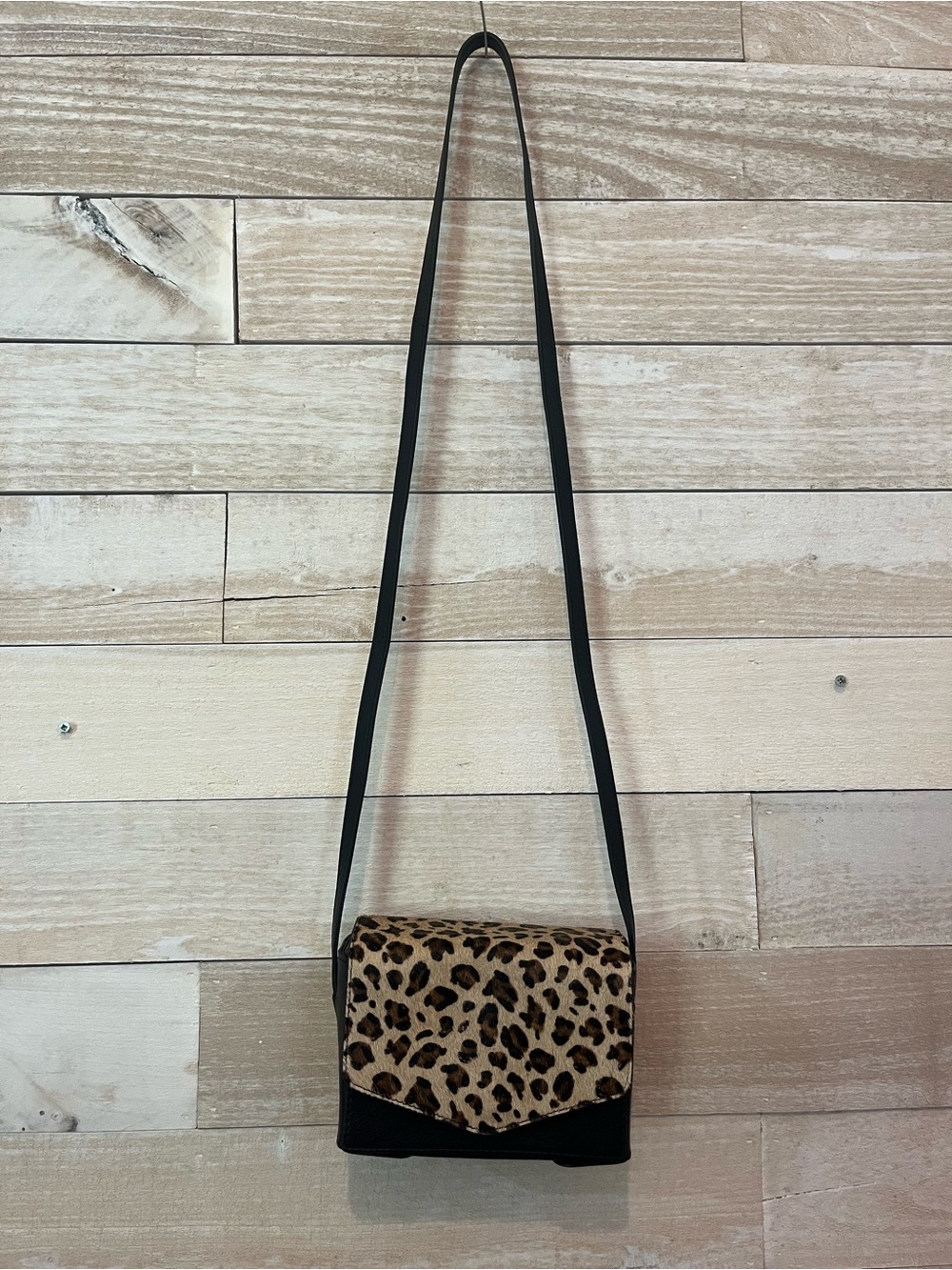 Genuine Leather Leopard Print Crossbody Bag Fur-Like Texture